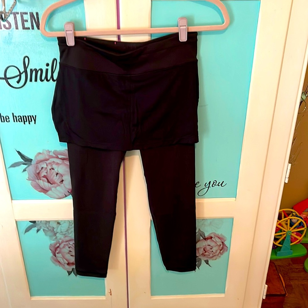 Victoria’s Secret VSX Sport skirted workout capris
